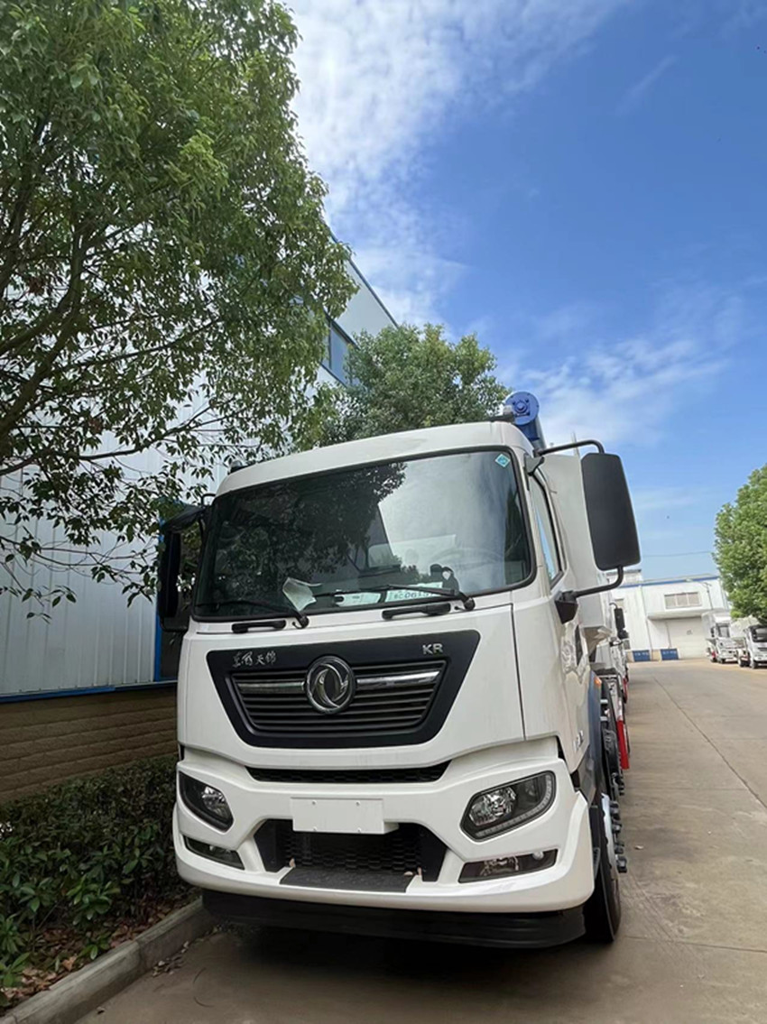 �|�L(f��ng)���\С���S����300�R����30����ɢ�b����\(y��n)ݔ܇(ch��)